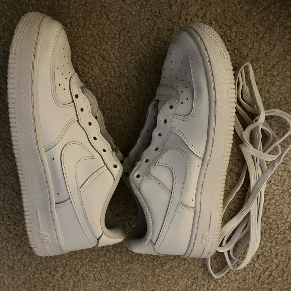 Nike Youth Air Forces Used 5.5